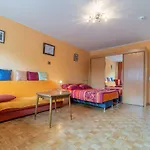 Id 4576 - Private Apartment